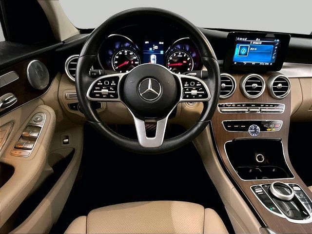 Used 2019 Mercedes-Benz C 300 4MATIC Sedan image 5