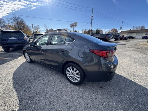 Used 2014 MAZDA MAZDA3 i Touring image 16