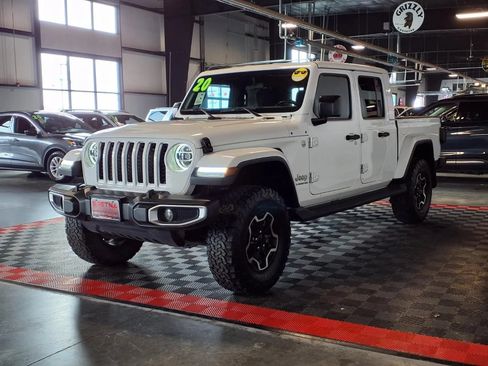 Used 2020 Jeep Gladiator Overland w/ LED Lighting Group AWD/4WD image 3