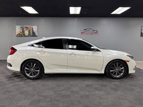 Used 2019 Honda Civic EX image 17