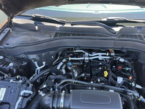 Used 2021 Ford Explorer 4WD image 24