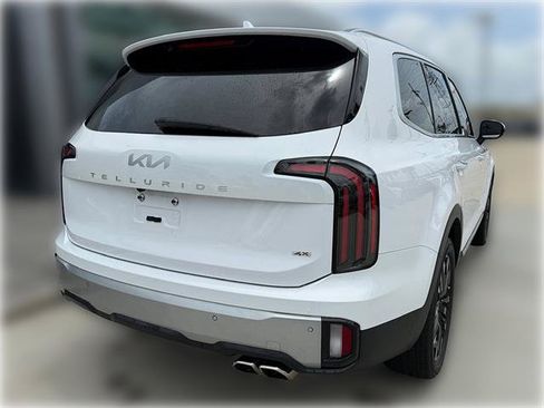 Used 2023 Kia Telluride SX Prestige AWD/4WD image 9