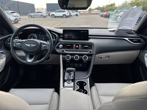 Used 2023 Genesis G70 2.0T image 20