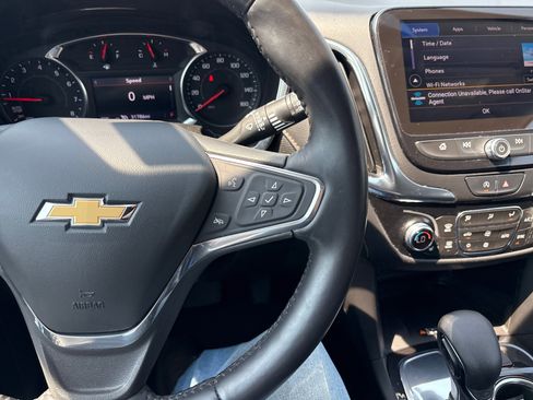 Used 2022 Chevrolet Equinox Premier image 23