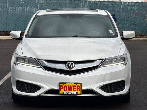 Used 2018 Acura ILX image 9