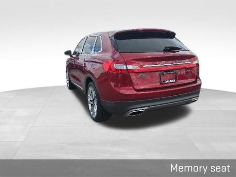 Used 2017 Lincoln MKX Reserve w/ Driver Assistance Package AWD/4WD image 19