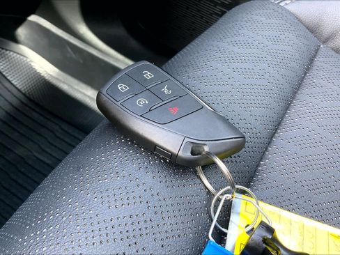 Used 2026 Chevrolet Equinox LT w/ Convenience Package II image 15