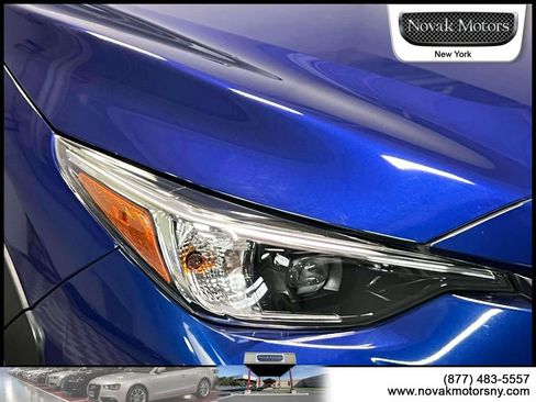 Used 2024 Subaru Crosstrek 2.0i Premium AWD/4WD image 10