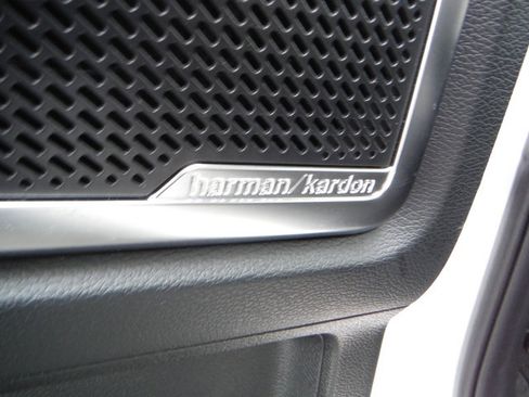 Used 2024 Kia Telluride SX w/ Towing Package AWD/4WD image 43