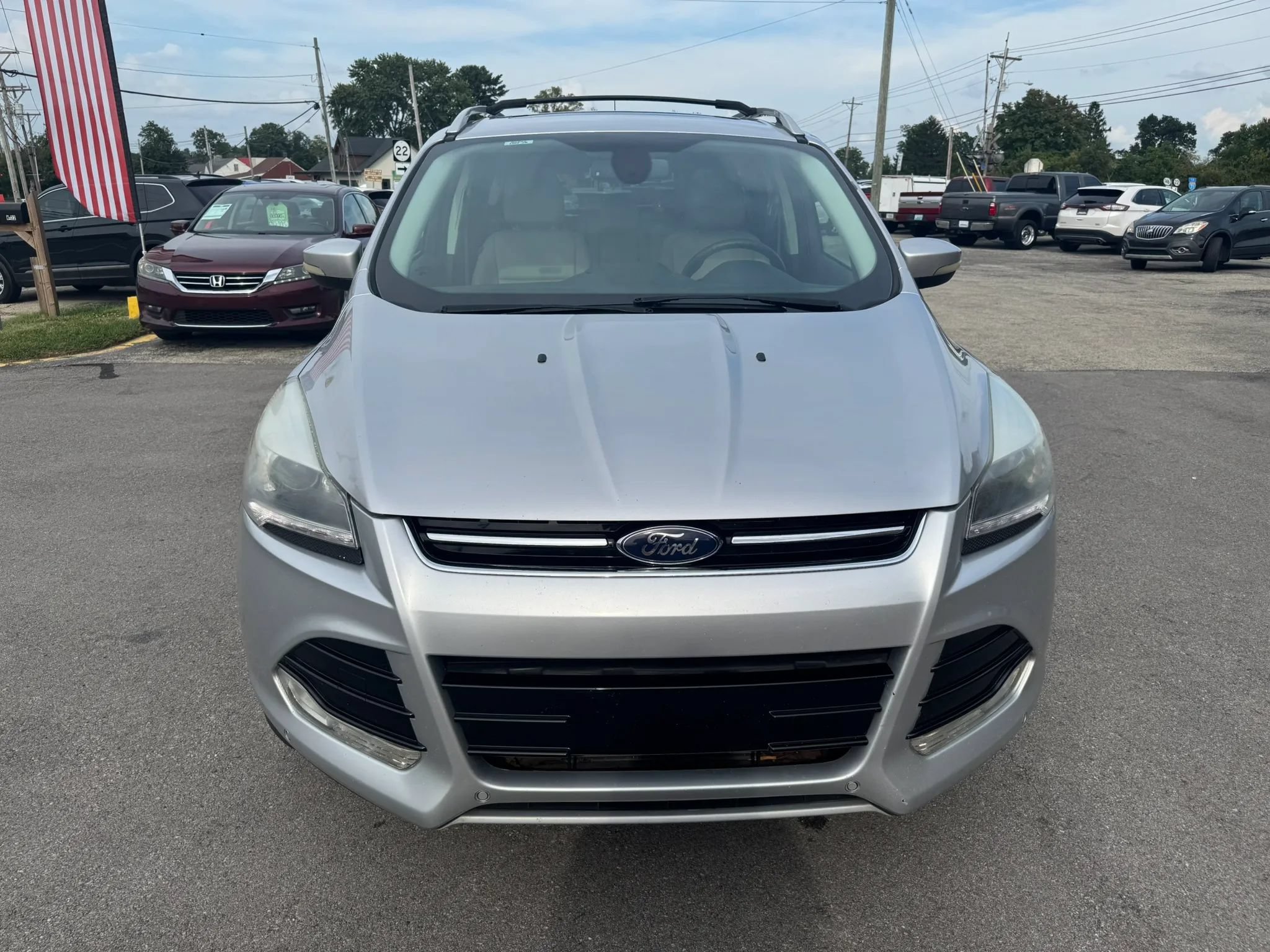 Used 2016 Ford Escape Titanium w/ Equipment Group 301A FWD image 19