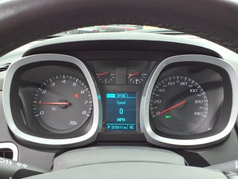 Used 2016 Chevrolet Equinox LT w/ Convenience Package image 17