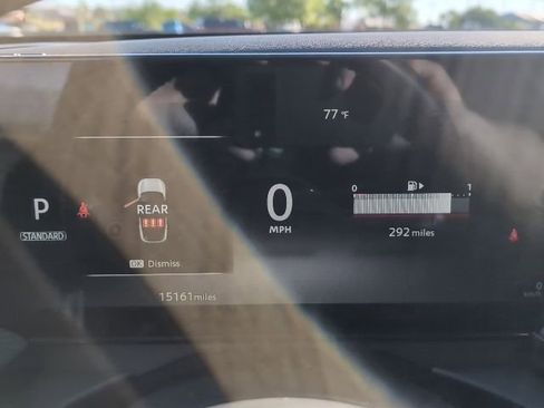 Used 2025 Nissan Kicks SR AWD/4WD image 22