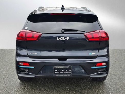Used 2022 Kia Niro EX w/ Cold Weather Package image 4