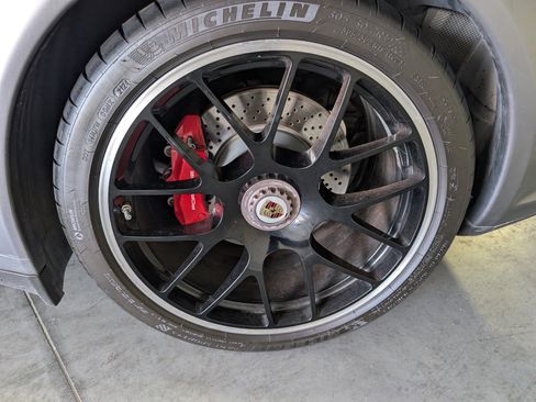 Used 2012 Porsche 911 Carrera 4 GTS image 14