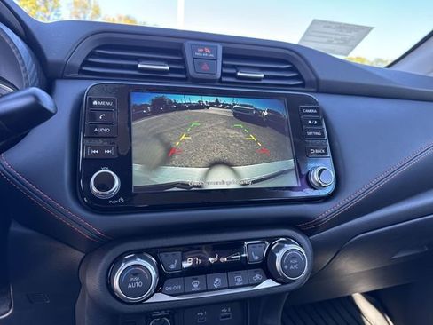 New 2025 Nissan Versa SR w/ Trunk Package image 20