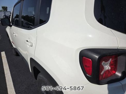 Used 2018 Jeep Renegade Trailhawk w/ UConnect 8.4 Nav Group AWD/4WD image 7