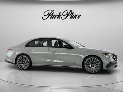 Used 2026 Mercedes-Benz E 350 Sedan image 29