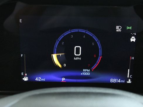 Used 2024 Chevrolet TrailBlazer LS image 17