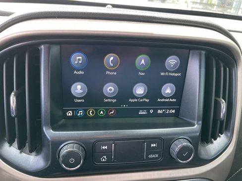 Used 2022 GMC Canyon Denali AWD/4WD image 9