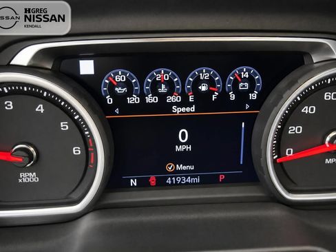 Used 2021 Chevrolet Suburban High Country RWD image 8