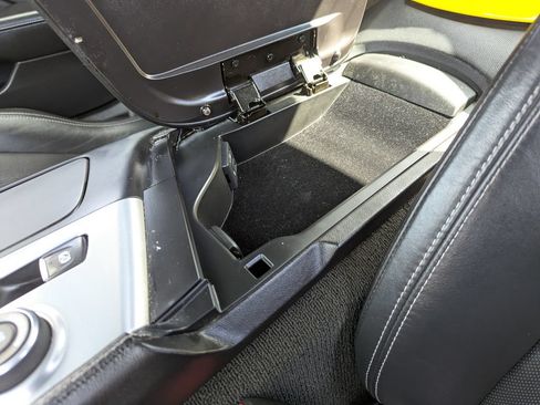 Used 2015 Chevrolet Corvette Stingray Convertible w/ 2LT Preferred Equipment Group RWD image 30