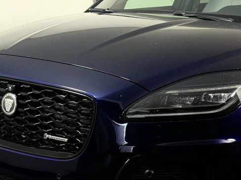 New 2024 Jaguar E-PACE R-Dynamic SE image 14