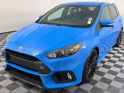 Used 2017 Ford Focus RS AWD/4WD image 5