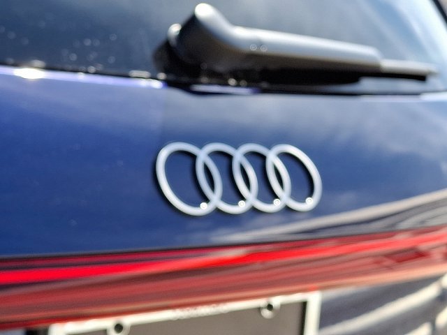 Used 2025 Audi Q5 Premium Plus w/ Premium Plus AWD/4WD image 20