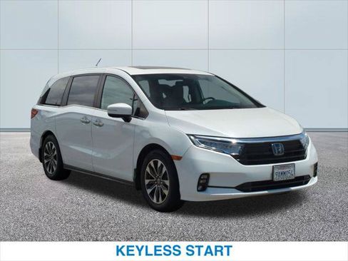 Certified 2022 Honda Odyssey EX-L image 4