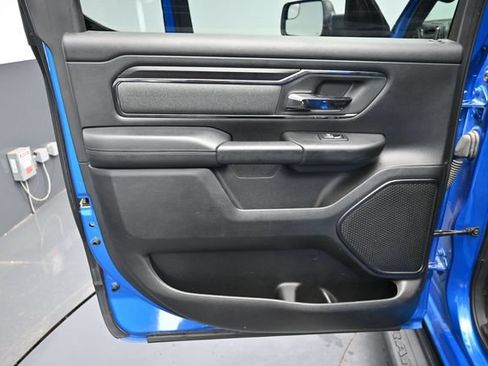 Used 2023 RAM 1500 Big Horn AWD/4WD image 35