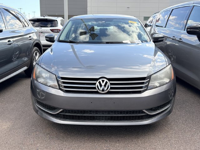 Used 2014 Volkswagen Passat 1.8T Wolfsburg Edition FWD image 2