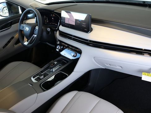 New 2026 INFINITI QX60 Luxe w/ Cargo Package AWD/4WD image 42