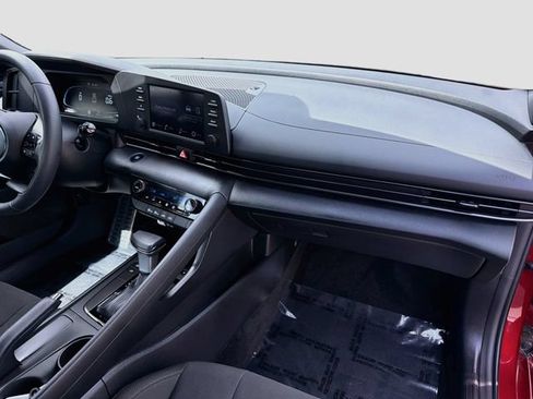 Certified 2026 Hyundai Elantra Sport FWD image 27