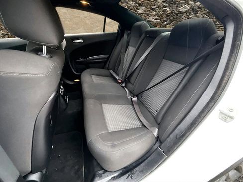 Used 2022 Dodge Charger R/T w/ Blacktop Package image 22