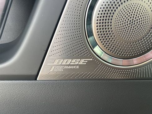 Used 2025 Buick Enclave Avenir w/ Super Cruise Package FWD image 20