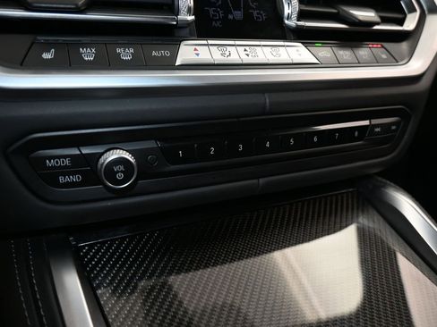 Used 2021 BMW M3 Competition image 30