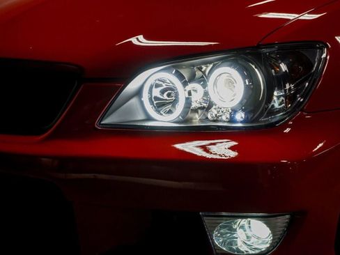 Used 2002 Lexus IS 300 image 62