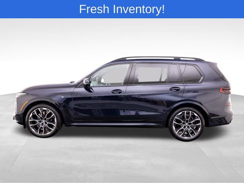 Certified 2026 BMW X7 xDrive40i AWD/4WD image 2
