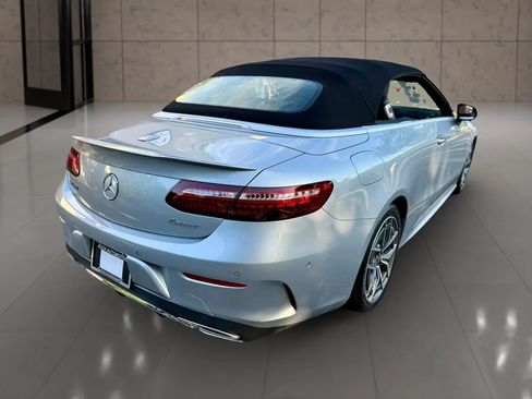 Used 2023 Mercedes-Benz E 450 4MATIC Cabriolet image 10