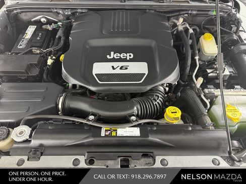 Used 2015 Jeep Wrangler Sport AWD/4WD image 37