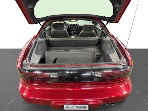 Used 1995 Pontiac Firebird Formula RWD image 26
