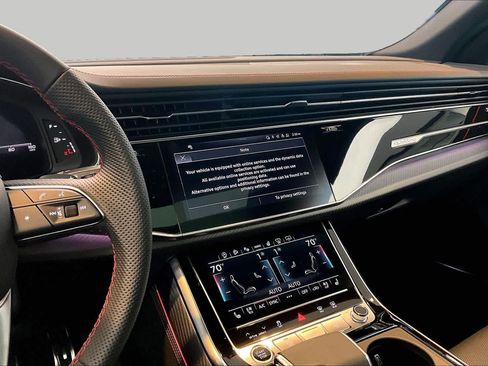 Certified 2026 Audi Q8 Prestige AWD/4WD image 7