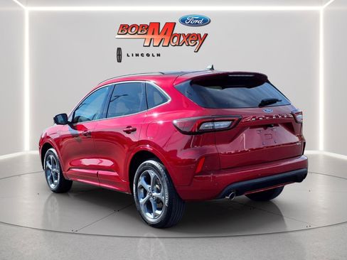 Used 2023 Ford Escape ST-Line Select w/ Tech Pack #2 AWD/4WD image 7