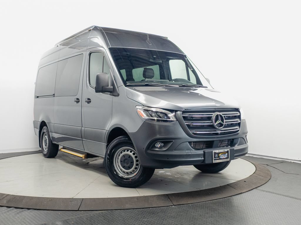 Used 2024 Mercedes-Benz Sprinter 2500 image 1