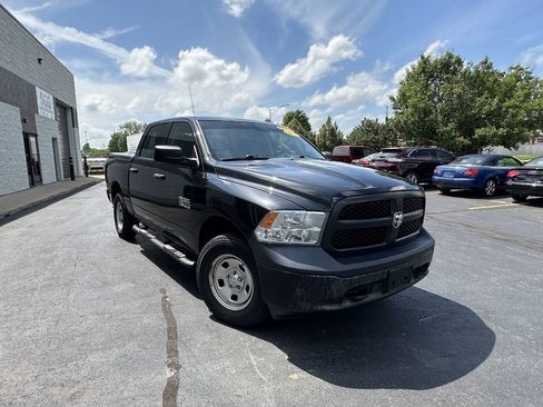Used 2016 RAM 1500 Tradesman w/ Popular Equipment Group AWD/4WD image 9