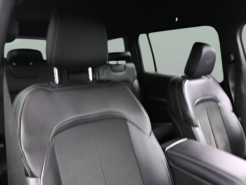 Used 2023 Jeep Grand Cherokee L Laredo AWD/4WD image 54