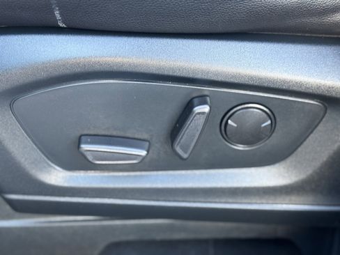 Used 2023 Ford Explorer ST w/ Technology Package image 22