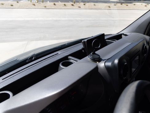 Used 2019 Mercedes-Benz Sprinter 3500 image 27