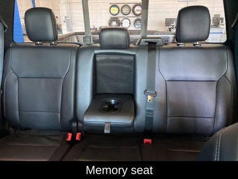 Used 2022 Ford F150 Lariat w/ Equipment Group 502A High AWD/4WD image 14