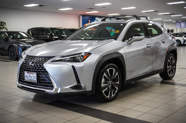Certified 2025 Lexus UX 300h FWD w/ Accessory Package (Z2) image 3